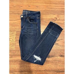 American Eagle super stretch skinny jeans/jeggings size 4